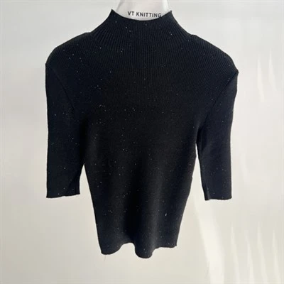 Lớp cơ sở phụ nữ trên cùng