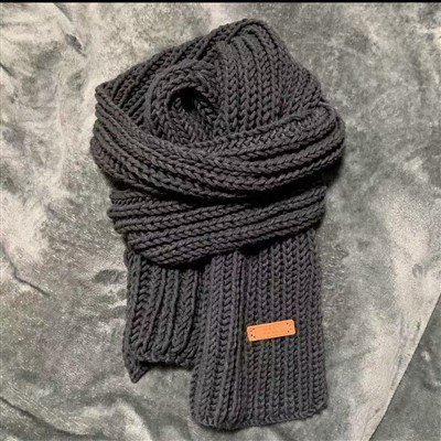 Bộ sưu tập khăn quàng cổ của phụ nữ